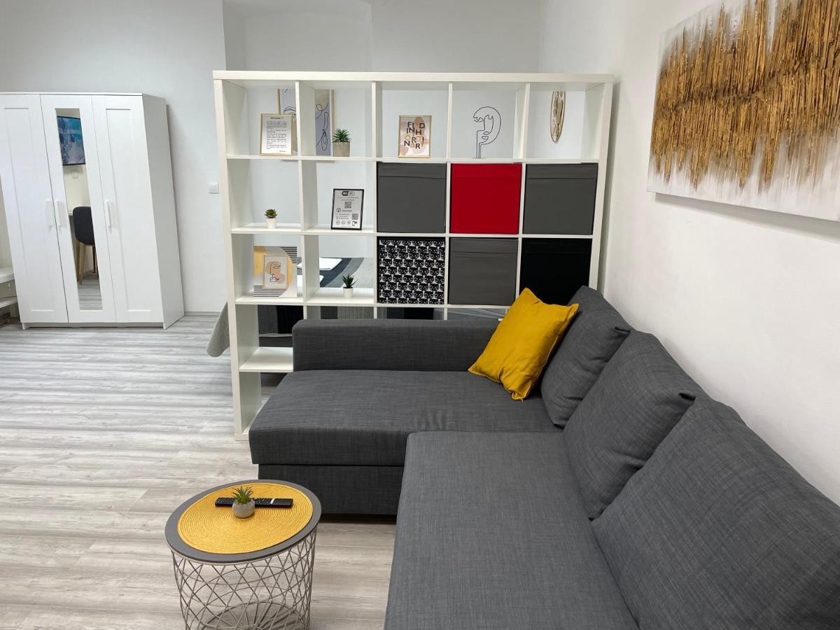 Apartment Studio Beauty In Centar Pula Eksteriør billede