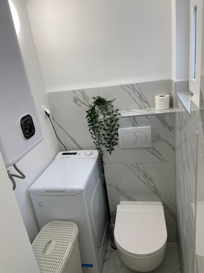 Apartment Studio Beauty In Centar Pula Eksteriør billede